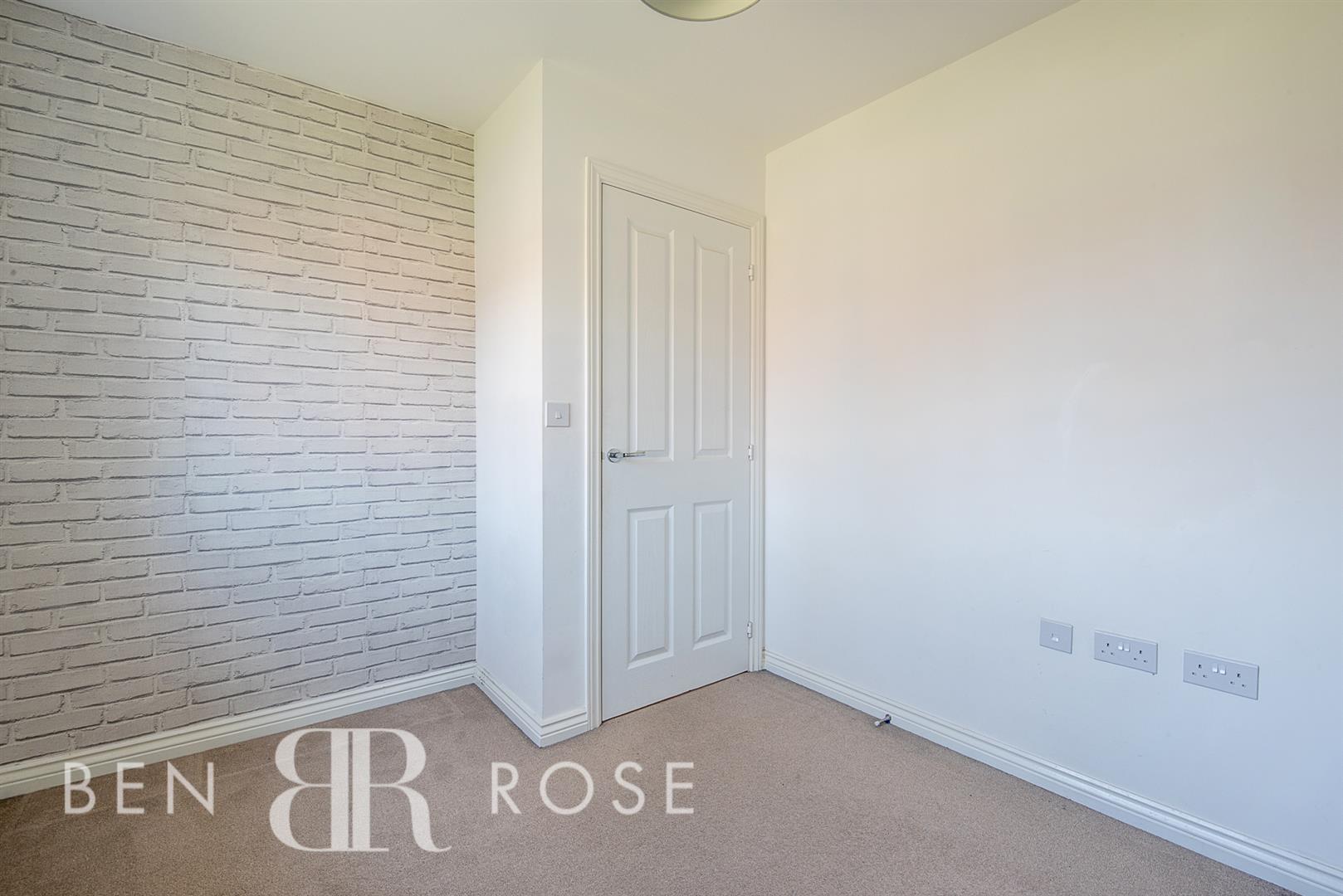 Leighfield Close, Leyland